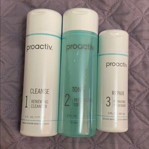 Proactiv cleanse, tone, and repair kit